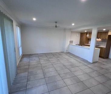 32 Joyce St - 3 Bed Townhouse - Photo 1