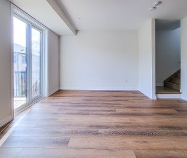 For Lease - 1364 Kaniv Street, Oakville, Ontario - Photo 5