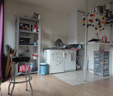 Location Appartement 1 pièce 26m² LILLE 59000 - Photo 3