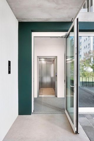 Neubau in der City West I Mit Vorgarten und EBK - Foto 2