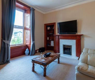 4 bedroom maisonette to rent - Photo 2