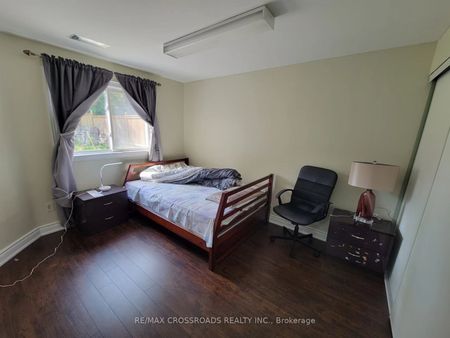 For Lease - 17 Linwood Avenue Unit# Main, Toronto, Ontario - Photo 3