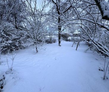 Woodbine Cottage, Wormhill - Photo 1