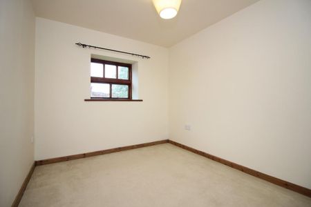 4 bedroom barn conversion to rent - Photo 3