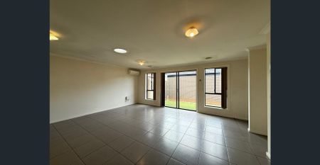 3 Bedroom Family Home - Photo 2