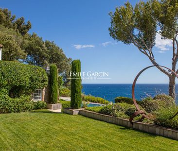 Villa pied dans l'eau à la location- Saint-Tropez /La Croix -Valmer... - Photo 5