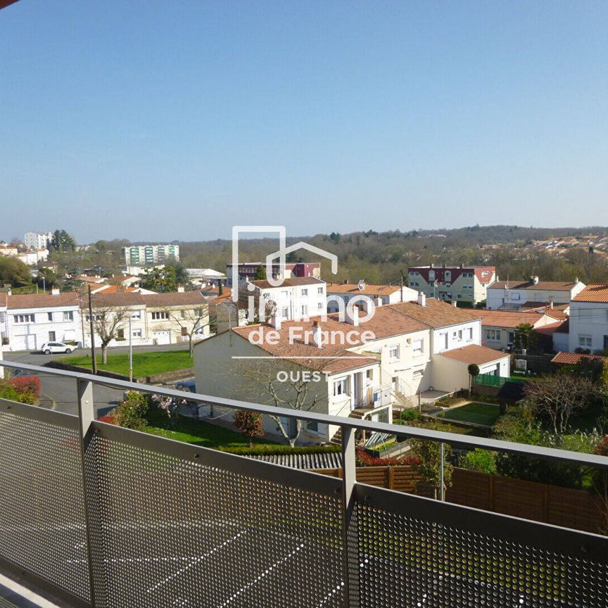 Location appartement 2 pièces 39.34 m² à La Roche-sur-Yon (85000) - Photo 1