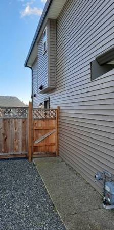 2 bedroom level entry suite - Photo 1