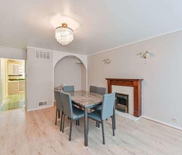 Prague Place, Clapham, SW2 - Photo 2