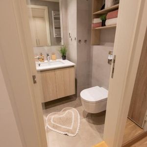 Oferim spre inchiriere apartament in zona Florilor - Photo 2
