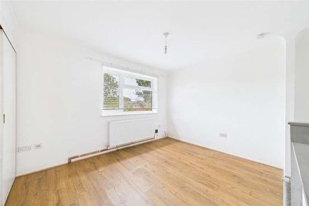 Carshalton Way, Lower Earley, Reading, Berkshire, RG6 - Photo 2