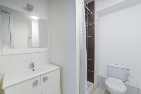 Location Appartement 2 pièces 31m² NANTES 44000 - Photo 3