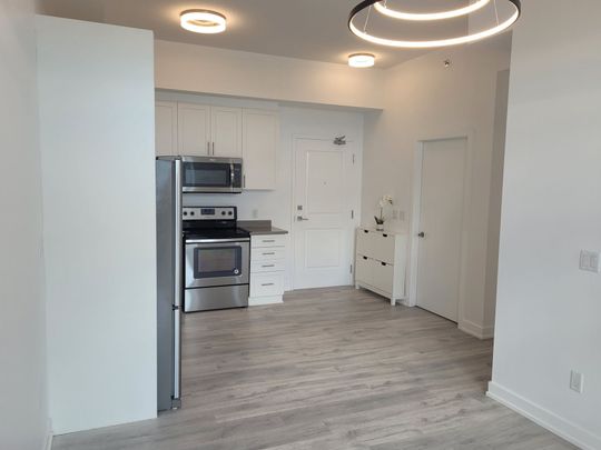 For Lease - 2490 Old Bronte Road Unit# 807, Oakville, Ontario - Photo 1