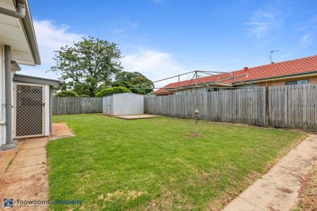 271 West Street, 4350, Harristown Qld - Photo 3