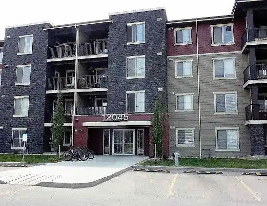 Luxury condo with 2 bedroom only $1495 including parking | 206 - 12045 22 Avenue Southwest, Edmonton - Photo 1