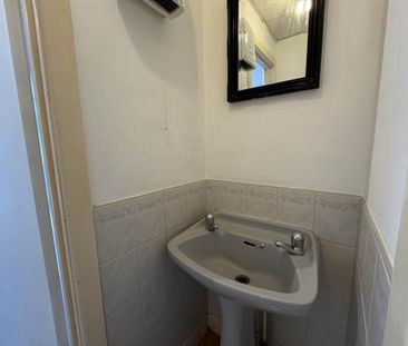 Studio to rent - Photo 6