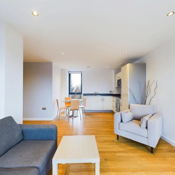 2 bedroom apartment to rent - Photo 1