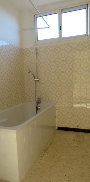 T3+GARAGE 545€ H.C St-Cesaire Nîmes, 71m² - Photo 1