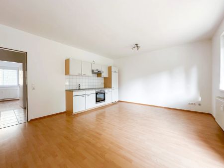 PERFEKTE 2er WG / Familienwohnung mit 3 Zimmern & Terrasse mit Gartenzugang - Photo 4