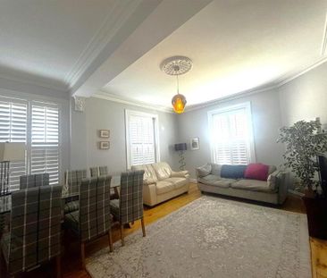 5 Strathern Manor, Newcastle, BT33 0TF - Photo 2