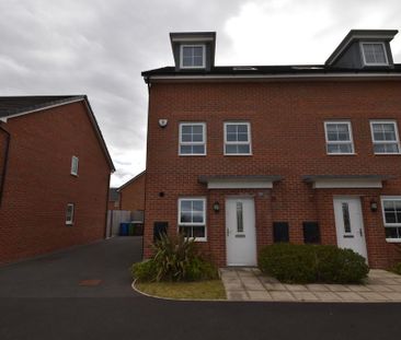 3 bedroom townhouse to rent - Photo 3