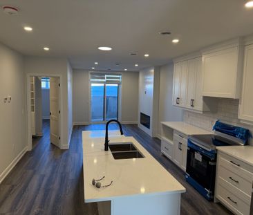 For Lease - 440 Wellington Street, Wellington North, Ontario - Photo 1