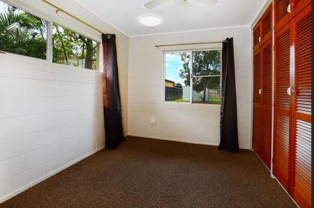 33 Merryl Street, Rasmussen QLD 4815 - House For Rent | Domain - Photo 5