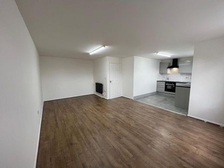 2 bedroom apartment to rent - Photo 4