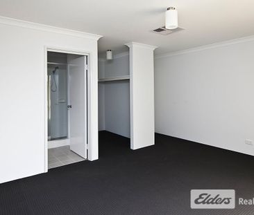 WALK TO BALDIVIS SECONDARY COLLEGE - Photo 2