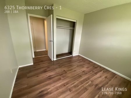 EAST WINDSOR CONDO WITHIN WALKING DISTANCE TO AMENITIES - Photo 2