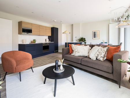 Neptune Wharf, SE8 - Photo 2