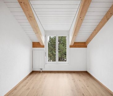 Unique penthouse apartment with a lot of charm - Photo 3