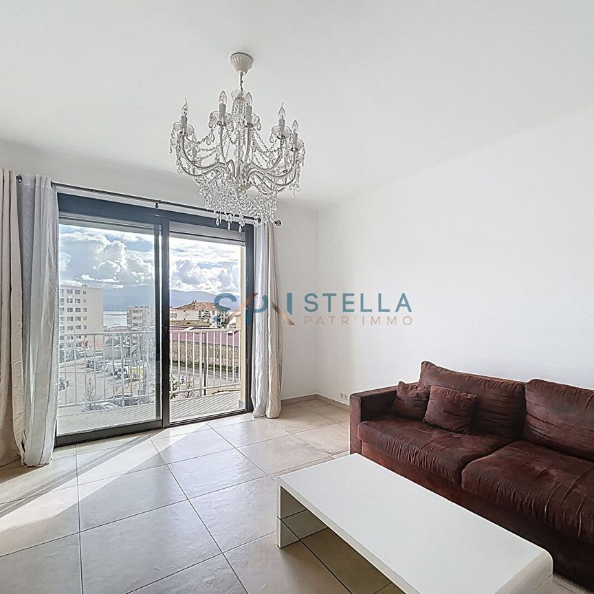 Location Appartement 4 pièces 79m² AJACCIO 20090 - Photo 1