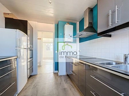 Location Appartement 3 pièces 71m² - Photo 3