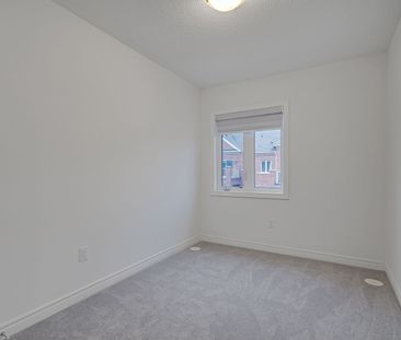 For Lease - 481 Manhattan Common, Oakville, Ontario - Photo 4