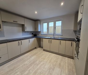 Felix Road, Gosport - Photo 5