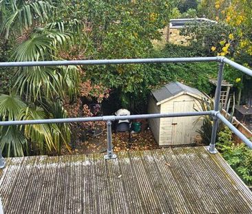 2 bedroom flat to rent - Photo 4