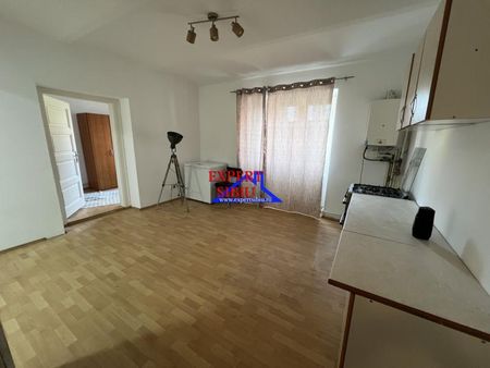 DE INCHIRIAT APARTAMENT 2 CAMERE LA CASA | ULTRA-CENTRAL, SIBIU - Photo 3