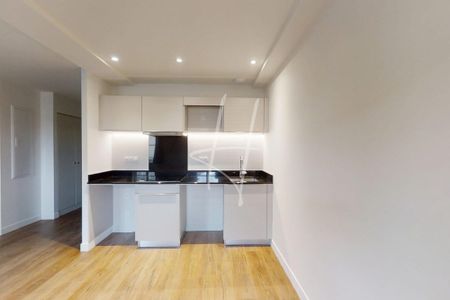 Location Appartement 1 pièce 28m² METZ 57000 - Photo 3