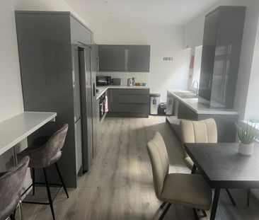 6 bedroom house share to rent - Photo 3