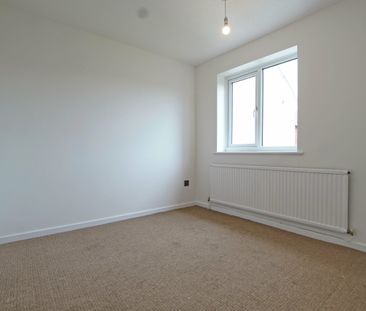 Sandringham Road, Stoke Gifford, BS34 8NW - Photo 5