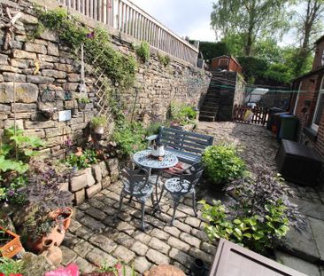 2 bedroom terraced house to rent - Photo 4