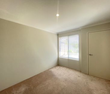 Large 4x2 Family Home - Photo 5