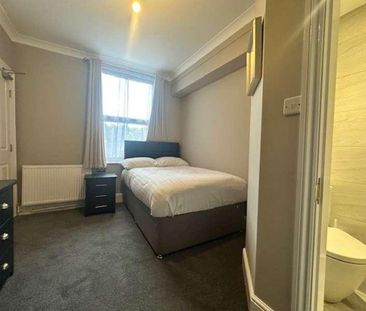 North Parade, YO30 - Photo 2