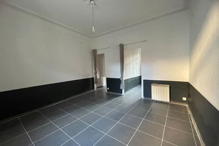 CABANNES CENTRE APPARTEMENT 2 PIECES AVEC TERRASSE EN RDC - Photo 4