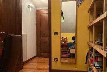 Via Decorati al Valore Civile, Padova, Veneto 35142