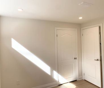 For Lease - 77 Wareside Road, Toronto, Ontario - Photo 3