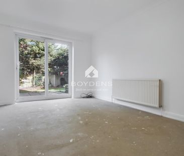 Warley Close, Braintree - Photo 1