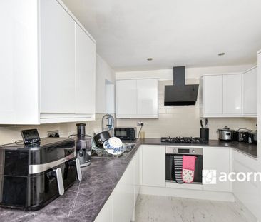 House Share to rent - Northbourne Road, Gillingham, ME8 - Photo 2