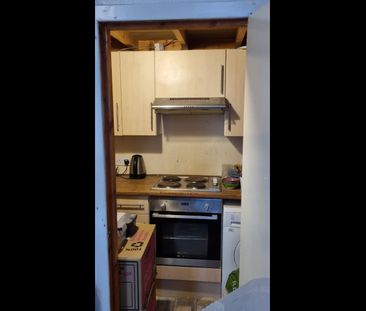 Studio Flat, Oakfield Avenue, G12 - Photo 5